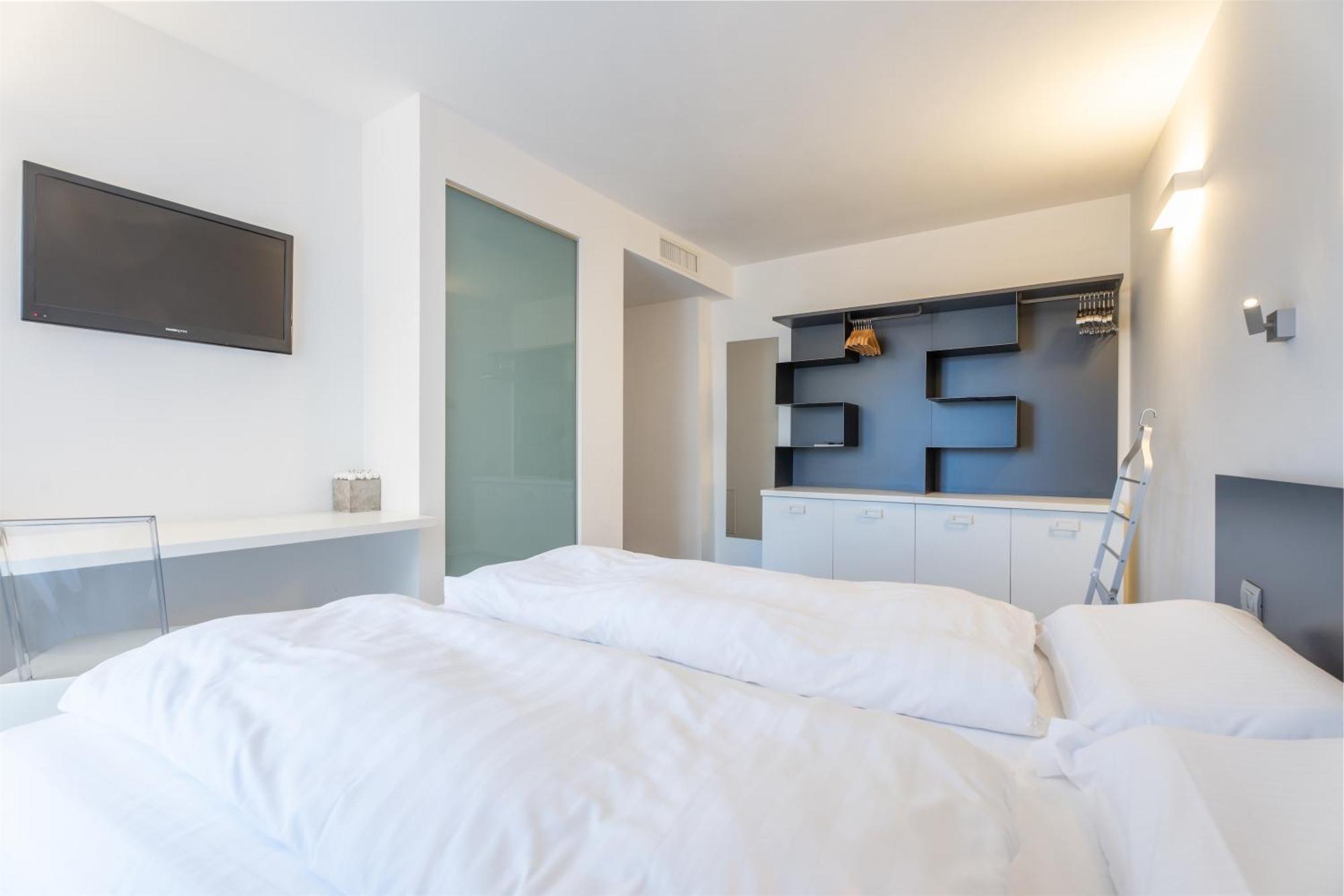 On The Rock Hotel Arco Luaran gambar